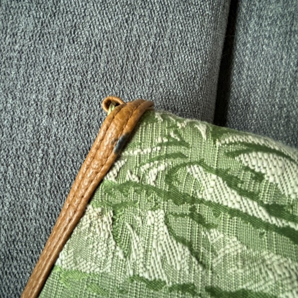 Bueno Bag, NWT, embroidered lion, tropical, jungle, handbag, eclectic - Picture 9 of 11